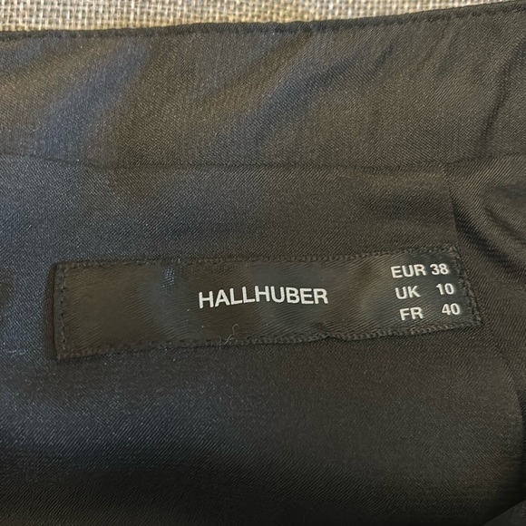 Beautiful HALLHUBER Dark Green Lace skirt, Sz 10. European brand. - Picture 4 of 11